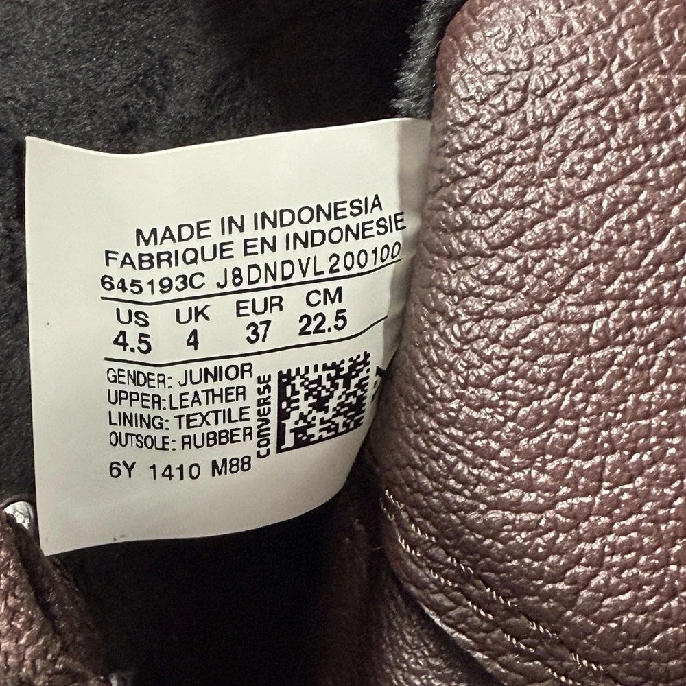 Converse beautiful rare